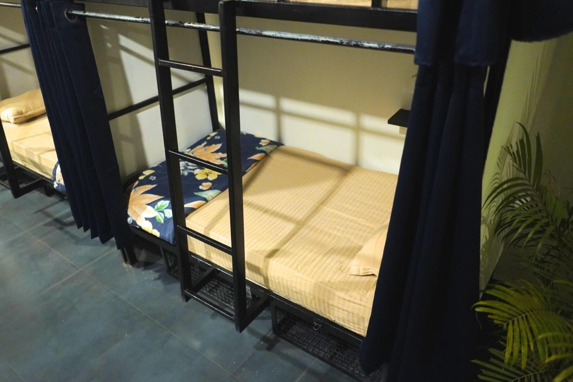 Pappi Chulo Vagator Hostel Buitenkant foto