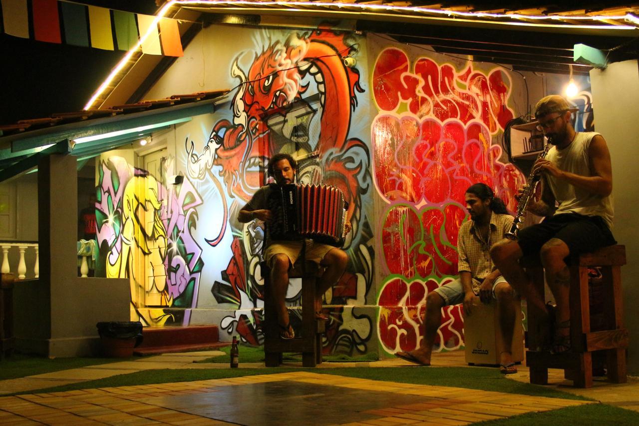 Pappi Chulo Vagator Hostel Buitenkant foto